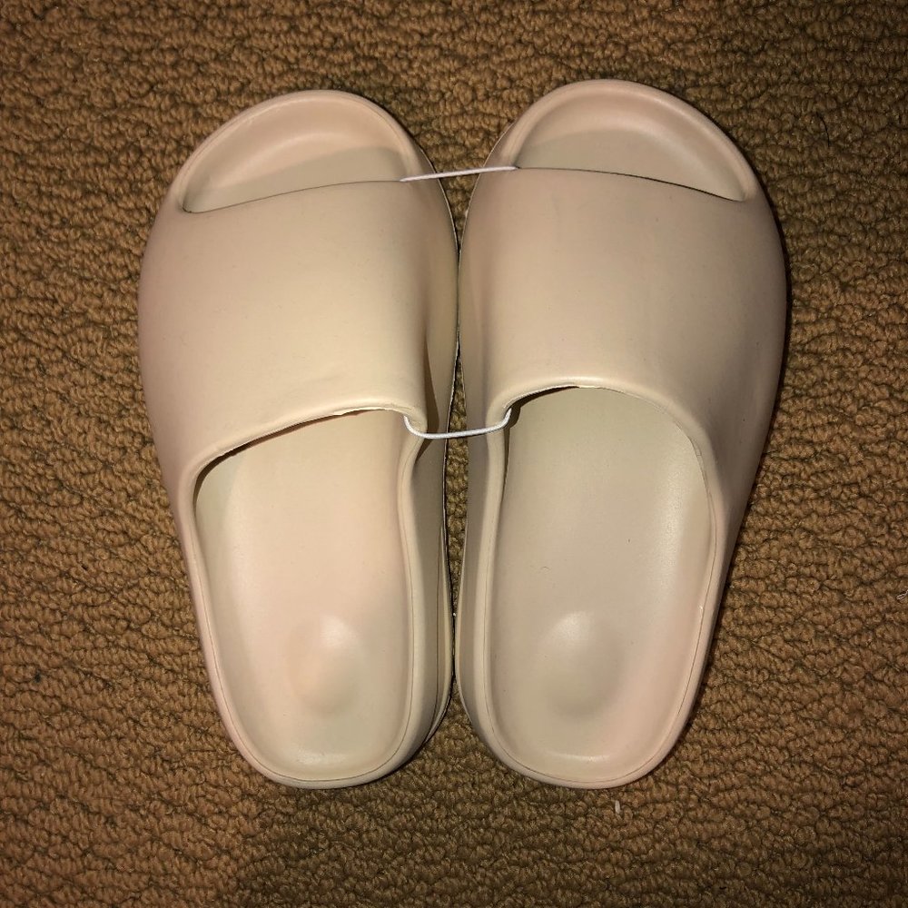 Slides - Women's Size 6 - Never Worn!